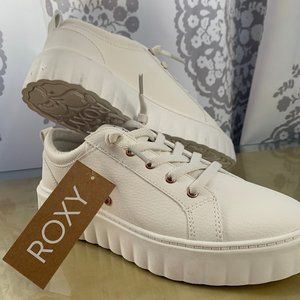 New, Roxy Women's Sheilahh Slip on Platfrom Sneaker Shoe